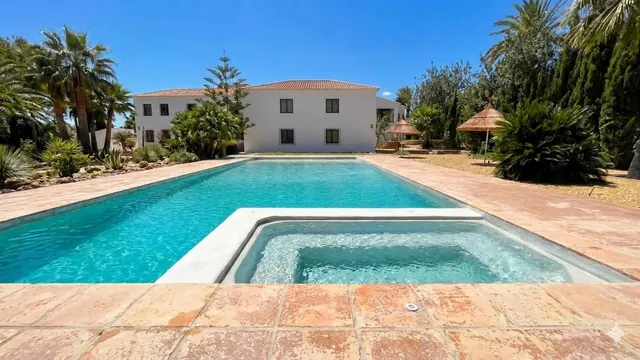 Piscina de obra 2