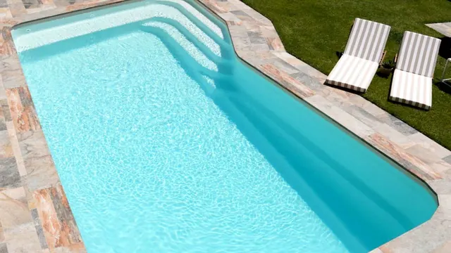 Piscina prefabricada 23