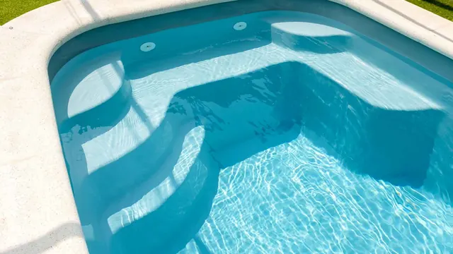 Piscina prefabricada 28